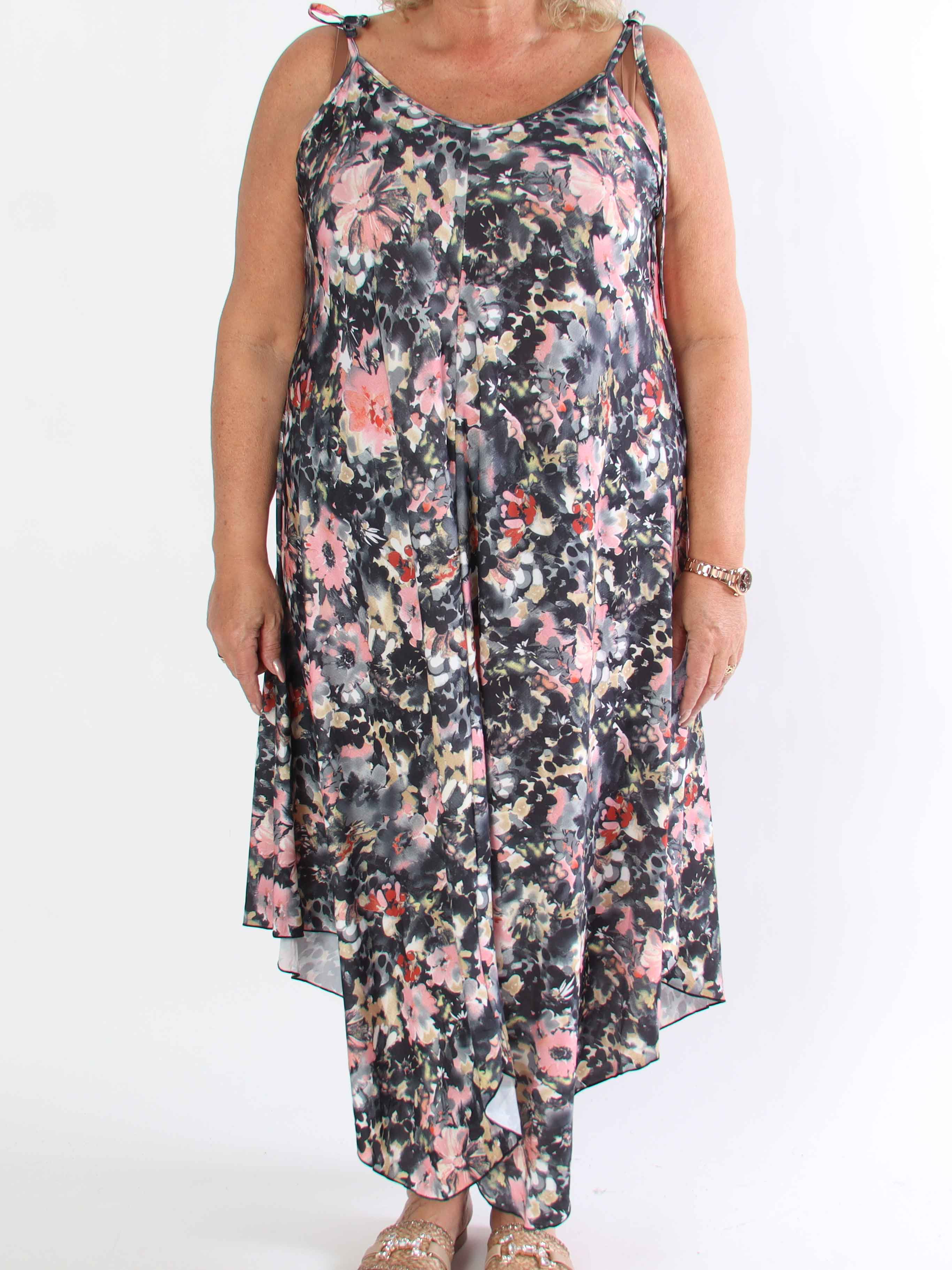 Maisie Flower - Plus size klänning i elastisk ty i blomstermönster